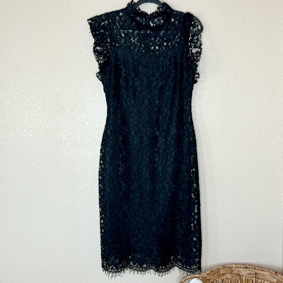 Enfocus Studio Dresses & Skirts - Enfocus Studio Black Floral Lace Dress